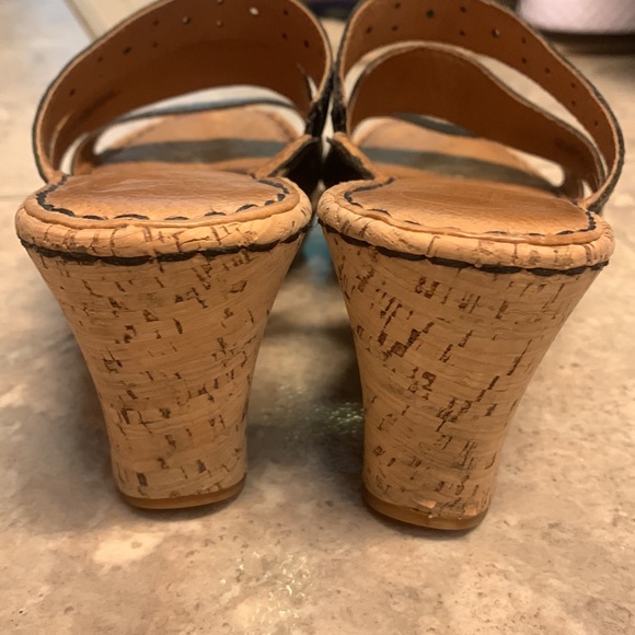 {Born} cork sandal wedge Size 7 - Picture 3 of 8